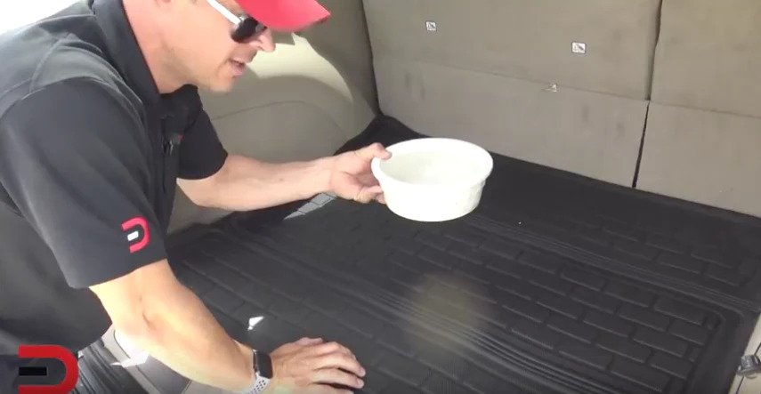 Everyman Driver gives our KAGU Cargo Liners the ultimate water test!