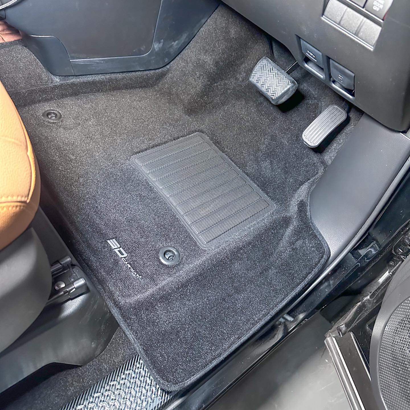 TOYOTA NOAH R90 [2023 - PRESENT] - 3D® ROYAL Car Mat